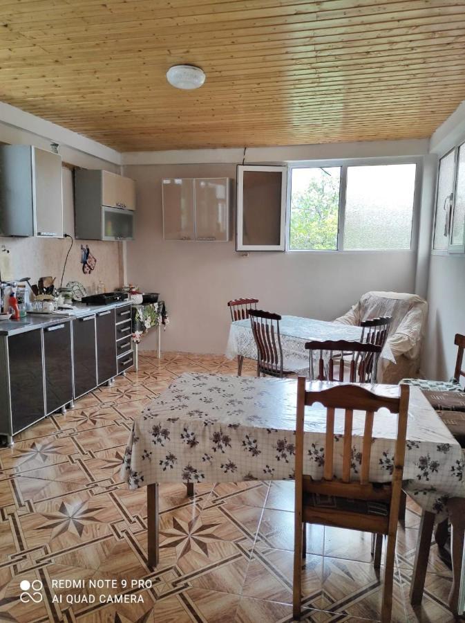 New Athos Guest House מראה חיצוני תמונה